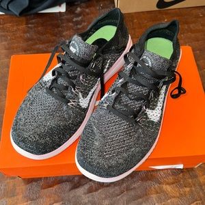 Women’s Nike Free RN Flyknit 2018